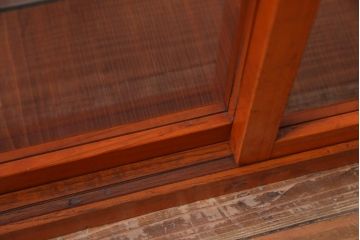 レトロ家具　和製アンティーク　レトロな雰囲気を盛り上げる小振りなガラスケース(ショーケース、卓上陳列棚)