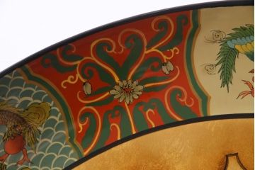 アンティーク雑貨　中古　木製　御所車図　圧巻!金漆装飾の3尺飾り盆(大盆)