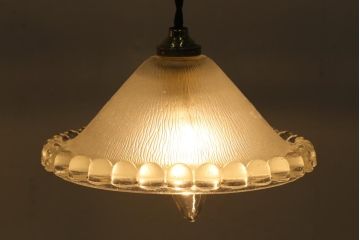 フランスビンテージ　縁に付いた丸いガラスが可愛らしいペンダントライト(天井照明、吊り下げ照明)(2)