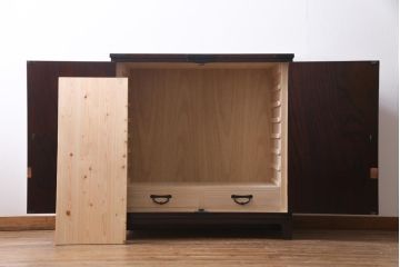 当店リメイク家具　岩谷堂箪笥　みちのく8号　収納棚にもできる脚付き衣装箪笥(サイドボード、チェスト)
