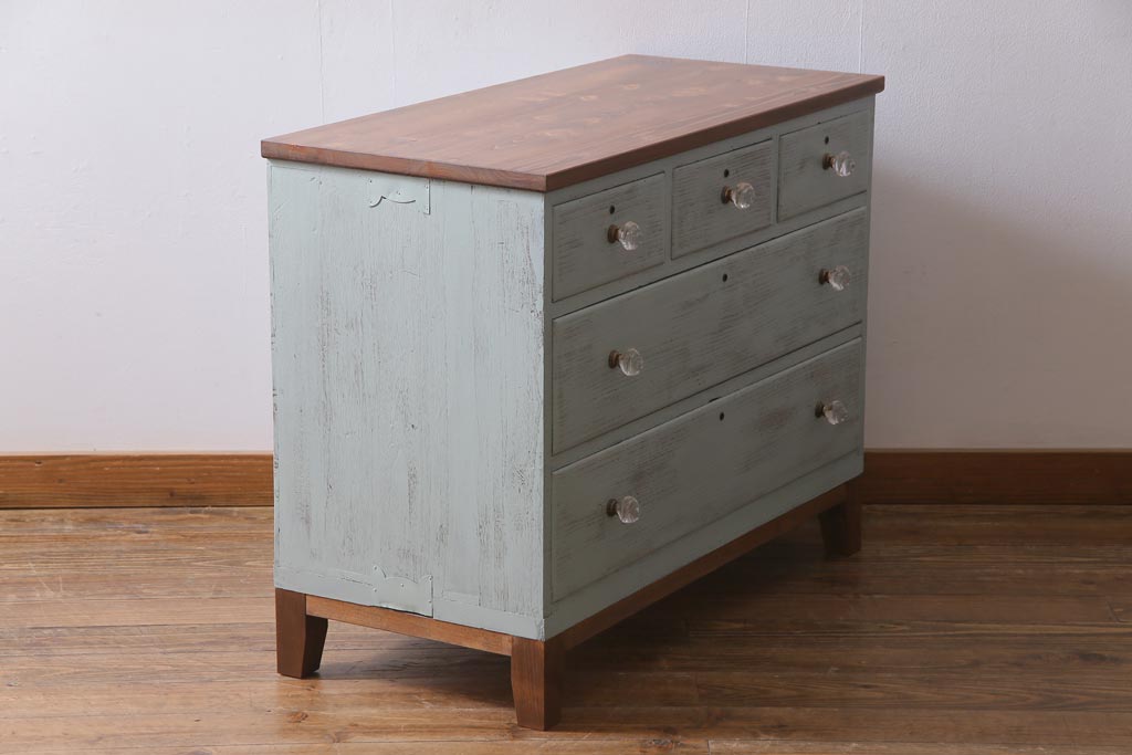 リメイク家具　シャビーなペイントがお洒落なフレンチ風のアンティークチェスト(ローチェスト、引き出し)