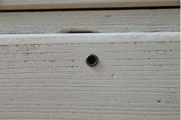 リメイク家具　シャビーなペイントがお洒落なフレンチ風のアンティークチェスト(ローチェスト、引き出し)