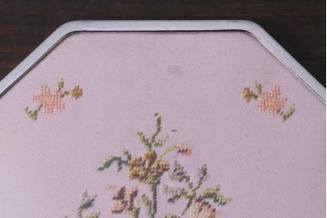 アンティーク雑貨　イギリスアンティーク　箱付き　プチ・ポワンのブラシとハンドミラー2点セット