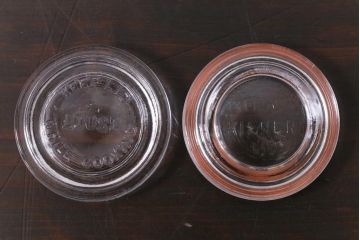 アンティーク雑貨　イギリスアンティーク　KILNER JAR(キルナー・ジャー)　レトロな風合いがお洒落なガラス瓶2個セット