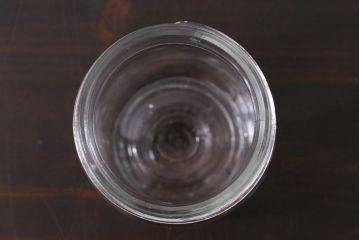 アンティーク雑貨　イギリスアンティーク　KILNER JAR(キルナー・ジャー)　レトロな風合いがお洒落なガラス瓶2個セット