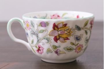 中古　イギリス　MINTON(ミントン)　Haddon Hall(ハドンホール)　ティーセット(カップ&ソーサー、プレート)(2)