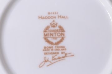 中古　イギリス　MINTON(ミントン)　Haddon Hall(ハドンホール)　ティーセット(カップ&ソーサー、プレート)(2)