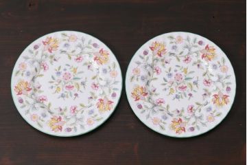 中古　イギリス　MINTON(ミントン)　Haddon Hall(ハドンホール)　ティーセット(カップ&ソーサー、プレート)(2)
