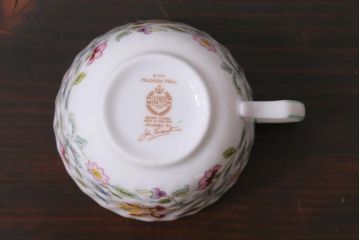 中古美品　イギリス　MINTON(ミントン)　Haddon Hall(ハドンホール)　ティーセット(カップ&ソーサー、プレート)(3)