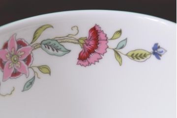 中古美品　イギリス　MINTON(ミントン)　Haddon Hall(ハドンホール)　ティーセット(カップ&ソーサー、プレート)(3)