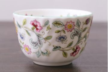 中古美品　イギリス　MINTON(ミントン)　Haddon Hall(ハドンホール)　ティーセット(カップ&ソーサー、プレート)(3)