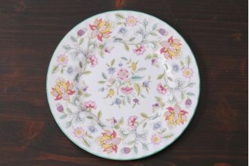 中古美品　イギリス　MINTON(ミントン)　Haddon Hall(ハドンホール)　ティーセット(カップ&ソーサー、プレート)(3)
