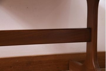 ヴィンテージ家具　北欧ビンテージ　G-PLAN(ジープラン)　チーク材　ガラス&タイルトップのコーヒーテーブル(センターテーブル、ローテーブル)