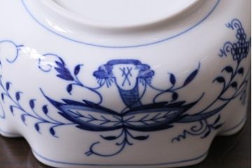 中古美品　MEISSEN(マイセン)　ブルーオニオン　木瓜型小鉢(スクエアボウル)