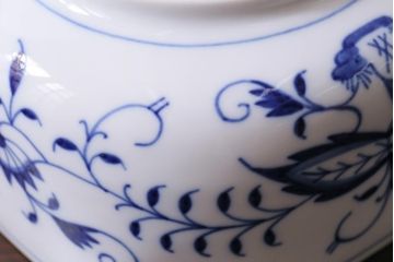 中古美品　MEISSEN(マイセン)　ブルーオニオン　木瓜型小鉢(スクエアボウル)