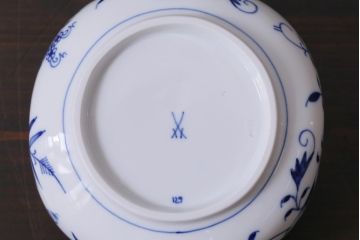 中古美品　MEISSEN(マイセン)　ブルーオニオン　木瓜型小鉢(スクエアボウル)