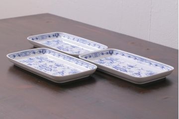 中古美品　MEISSEN(マイセン)　ブルーオニオン　トレイ3枚セット(角プレート)