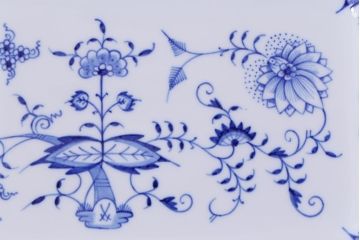 中古美品　MEISSEN(マイセン)　ブルーオニオン　トレイ3枚セット(角プレート)