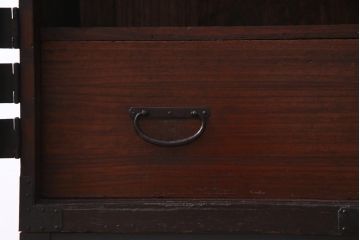 アンティーク家具　古民具リメイク　桐材製　重厚な雰囲気漂う観音開きの箪笥サイドボード(収納棚、戸棚、桐箪笥、桐たんす)