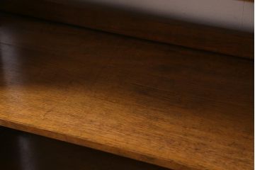 レトロ家具　昭和中期　ナラ材　楔式のデザインがレトロな引き出し付き本棚(飾り棚、収納棚、ディスプレイラック)