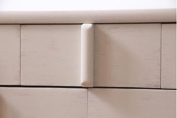 ペイント家具　レトロな配色が優しい雰囲気醸し出すチェスト(引き出し、タンス)