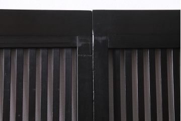 和製アンティーク　大正昭和初期　趣き溢れる佇まいが魅力的な格子戸2枚セット(建具、引き戸)