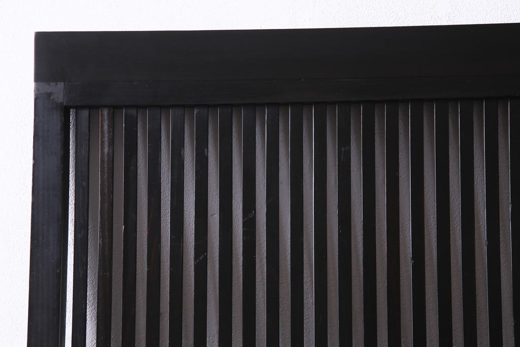 和製アンティーク　大正昭和初期　趣き溢れる佇まいが魅力的な格子戸1枚(建具、引き戸)