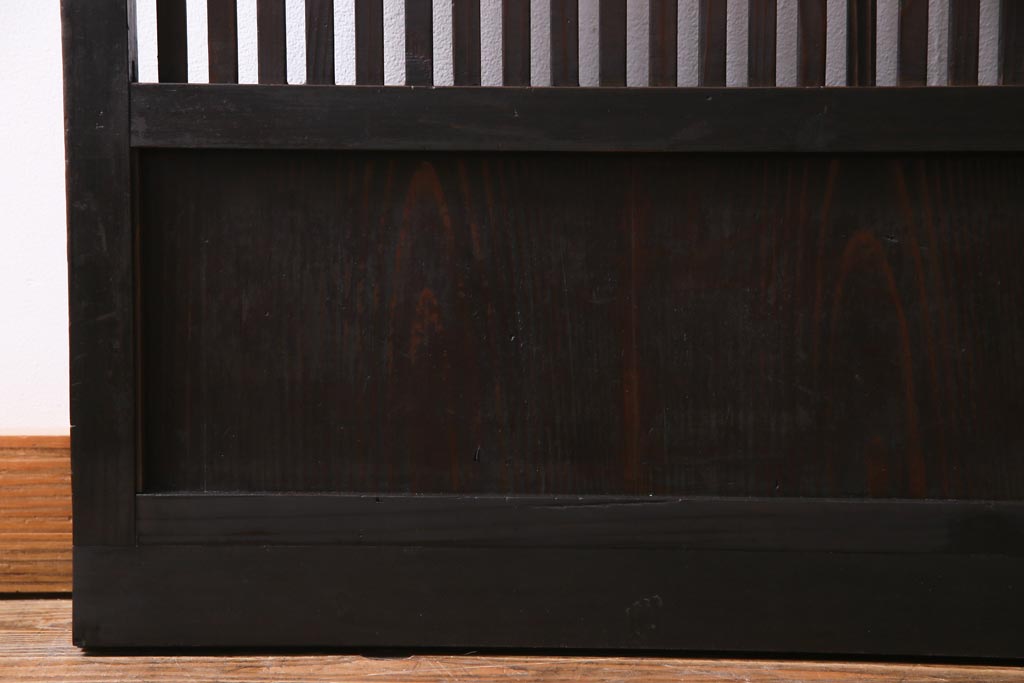 和製アンティーク　大正昭和初期　趣き溢れる佇まいが魅力的な格子戸1枚(建具、引き戸)