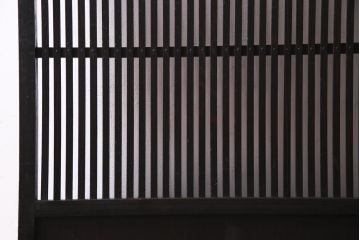 和製アンティーク　大正昭和初期　趣き溢れる佇まいが魅力的な格子戸1枚(建具、引き戸)