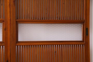 昭和初期　当店オリジナルガラス　黒柿の腰板が目を引く格子戸4枚セット(建具、ガラス帯戸、引き戸)