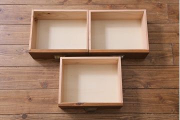 ラフジュ工房オリジナル　古材使用　メンズライクにも合う薄型のペイントブックシェルフ(収納棚、本棚、ウッドシェルフ)