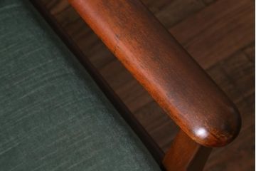 ヴィンテージ家具　イギリスビンテージ　Cintique社　レトロな雰囲気がお洒落なアームチェア(ラウンジチェア)