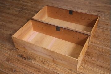 和製アンティーク　リメイク家具　前板欅材　漆塗り　渋くて品のある時代箪笥ローボード(テレビボード、引き出し)