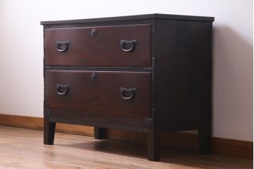 和製アンティーク　リメイク家具　前板欅材　漆塗り　渋くて品のある時代箪笥ローボード(テレビボード、引き出し)(1)