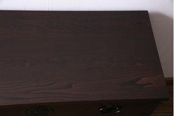 中古　伝統民芸　岩谷堂箪笥　天板リメイク・栗無垢材　重厚かつ上品な佇まいが魅力的な衣装箪笥(リビングボード、チェスト)