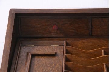 アンティーク家具　イギリスアンティーク　オーク材　上手物　ジャコビアン様式　品格あふれる佇まいが素敵なライティングビューロー(簿記机、在宅ワーク、在宅用ワークデスク)