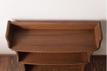 ヴィンテージ家具　イギリスビンテージ　ERCOL(アーコール)　オールドコロニアル　温もり溢れるカップボードブックケース(本棚、飾り棚)
