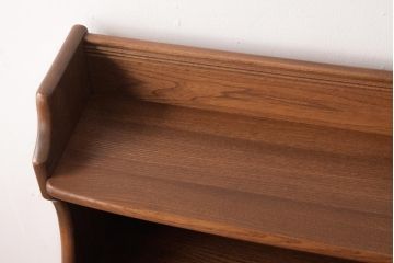ヴィンテージ家具　イギリスビンテージ　ERCOL(アーコール)　オールドコロニアル　温もり溢れるカップボードブックケース(本棚、飾り棚)