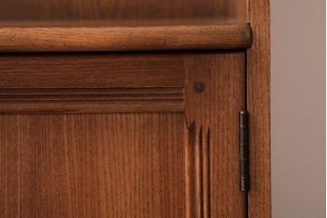 ヴィンテージ家具　イギリスビンテージ　ERCOL(アーコール)　オールドコロニアル　温もり溢れるカップボードブックケース(本棚、飾り棚)