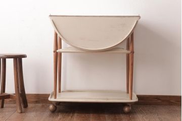 ヴィンテージ家具　イギリスビンテージ　ERCOL(アーコール)　ナチュラルなペイントのバタフライトロリー(キッチンワゴン、キャスターワゴン)