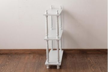 アンティーク家具　イギリスアンティーク　ガーリーなお部屋づくりに活躍するペイントオープンラック(飾り棚)