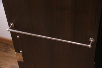 ヴィンテージ家具　ビンテージ　総桐材　漆絵　しっとりとした雰囲気が品のあるワードローブ(洋服タンス)