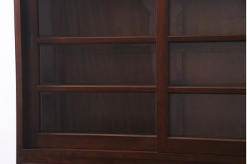 中古　松本民芸家具　引き戸が和の雰囲気を漂わせるK-3型食器棚(戸棚、収納棚、キャビネット)(定価約63万7千円)