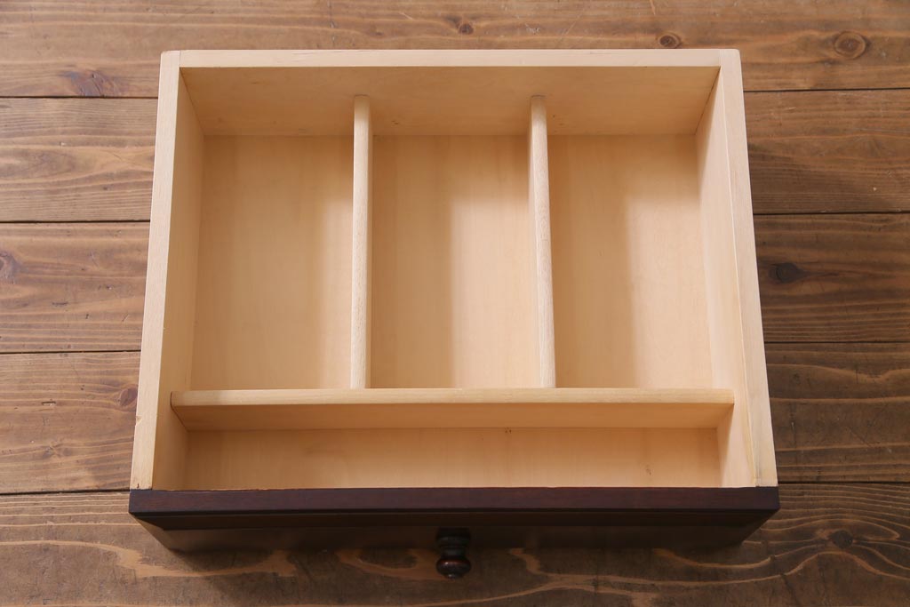 中古　九州民芸家具　上品で使い勝手の良い食器棚(キャビネット、収納棚)