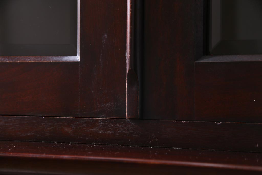 中古　九州民芸家具　上品で使い勝手の良い食器棚(キャビネット、収納棚)