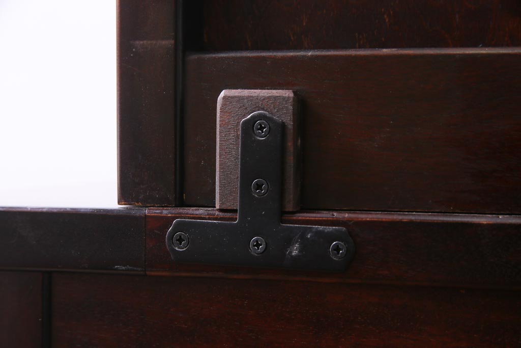 中古　九州民芸家具　上品で使い勝手の良い食器棚(キャビネット、収納棚)