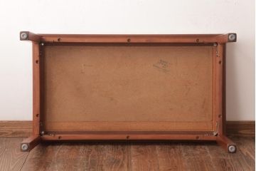 ビンテージ家具　デンマーク製　TOFTEN社　オリエンタルなタイルトップがおしゃれなコーヒーテーブル(センターテーブル)