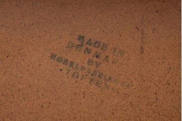 ビンテージ家具　デンマーク製　TOFTEN社　オリエンタルなタイルトップがおしゃれなコーヒーテーブル(センターテーブル)