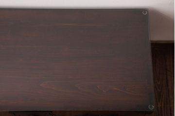和製アンティーク　ガラス天板　鉄脚　箪笥を現代のお部屋でも楽しめるリメイクローテーブル(センターテーブル)