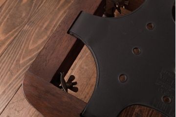 ヴィンテージ家具　ビンテージキツツキ　飛騨産業　穂高　レトロガーリーなオットマン(スツール)